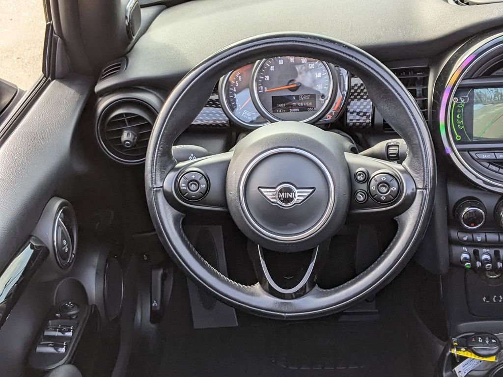 Used 2018 MINI Cooper S image 12