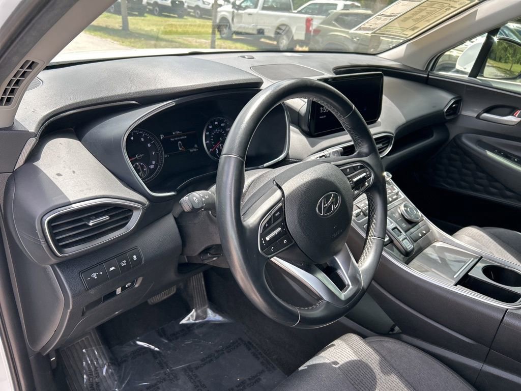 Used 2023 Hyundai Santa Fe SEL w/ Cargo Package image 16