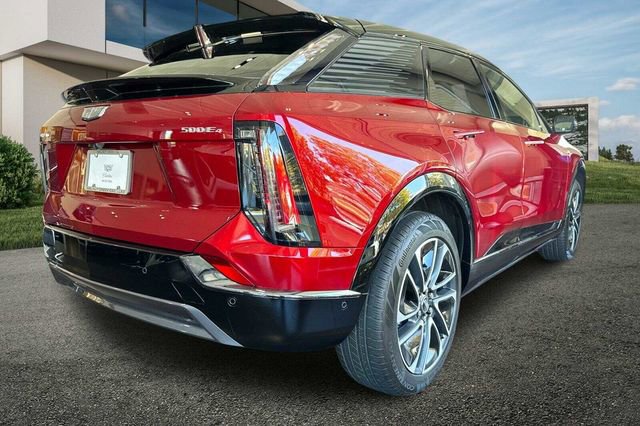 New 2026 Cadillac Optiq Sport 1 w/ LPO, Floor Liner Package image 4