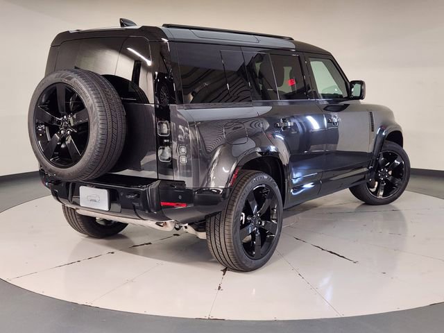 New 2026 Land Rover Defender 110 X-Dynamic SE AWD/4WD image 2