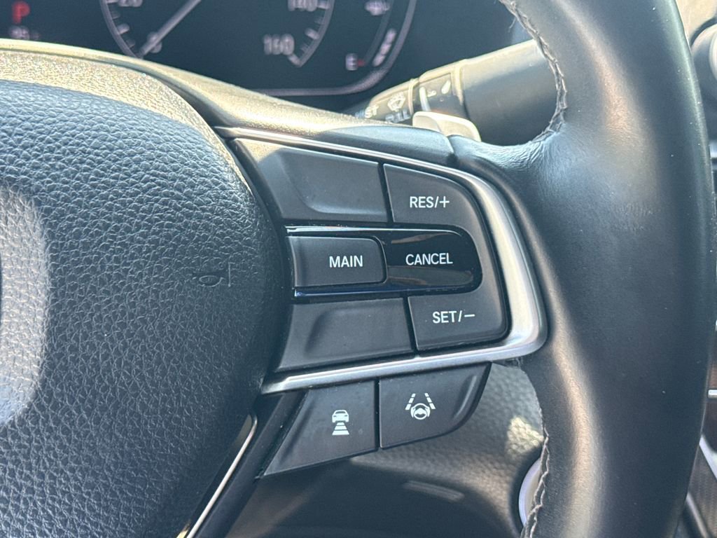 Used 2018 Honda Accord Sport image 27
