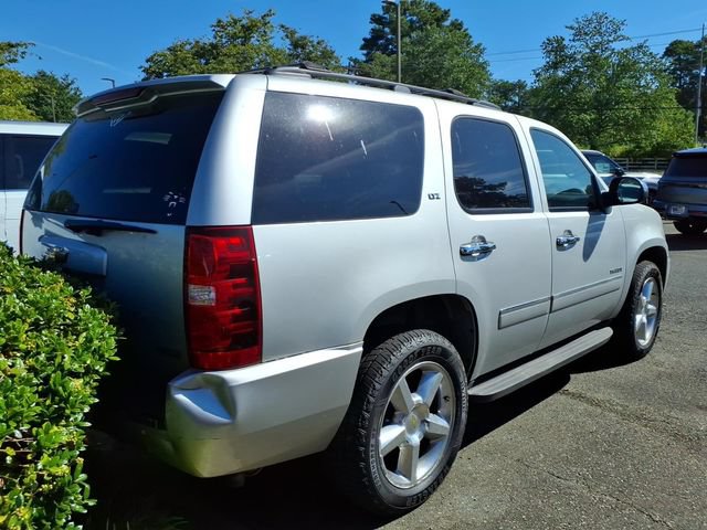 Used 2011 Chevrolet Tahoe LTZ AWD/4WD image 7