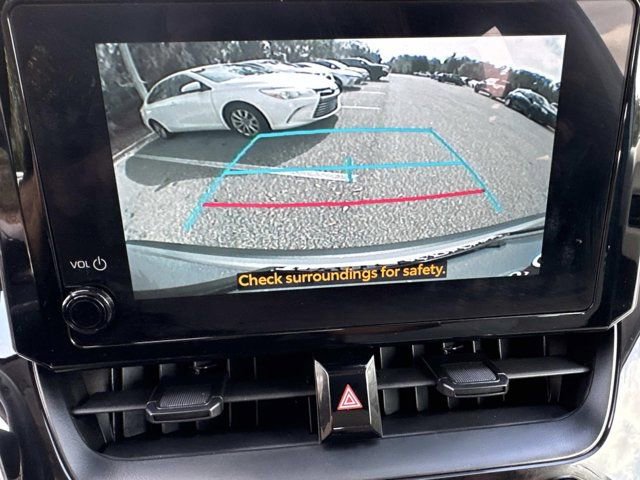 Certified 2024 Toyota Corolla Cross L image 29