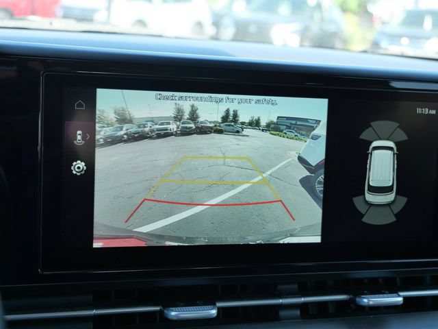 Used 2024 Kia Carnival EX FWD image 27
