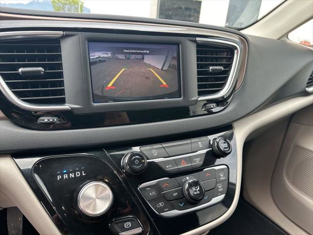 Certified 2023 Chrysler Voyager LX FWD image 18