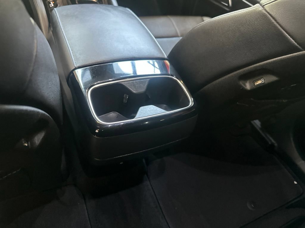 Used 2022 Kia Telluride SX w/ Nightfall Edition Package AWD/4WD image 27