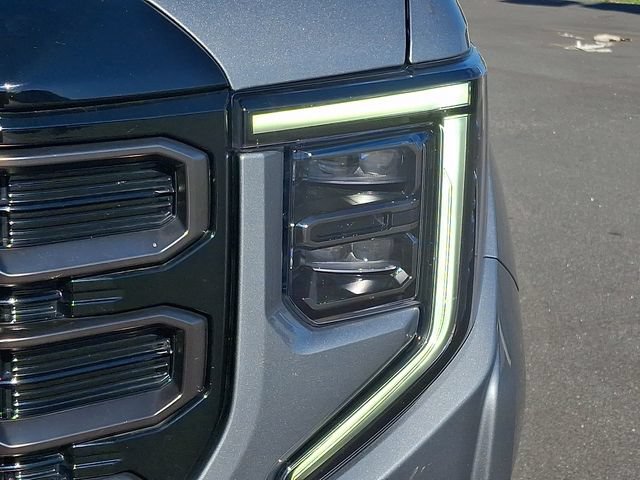 Used 2023 GMC Sierra 1500 AT4X AWD/4WD image 9