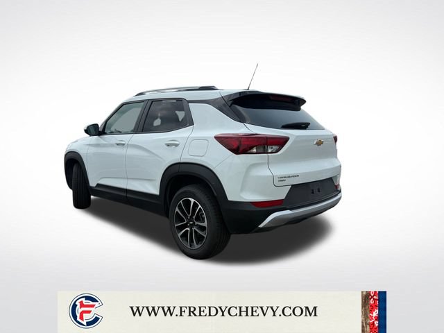 Used 2025 Chevrolet TrailBlazer LT AWD/4WD image 7