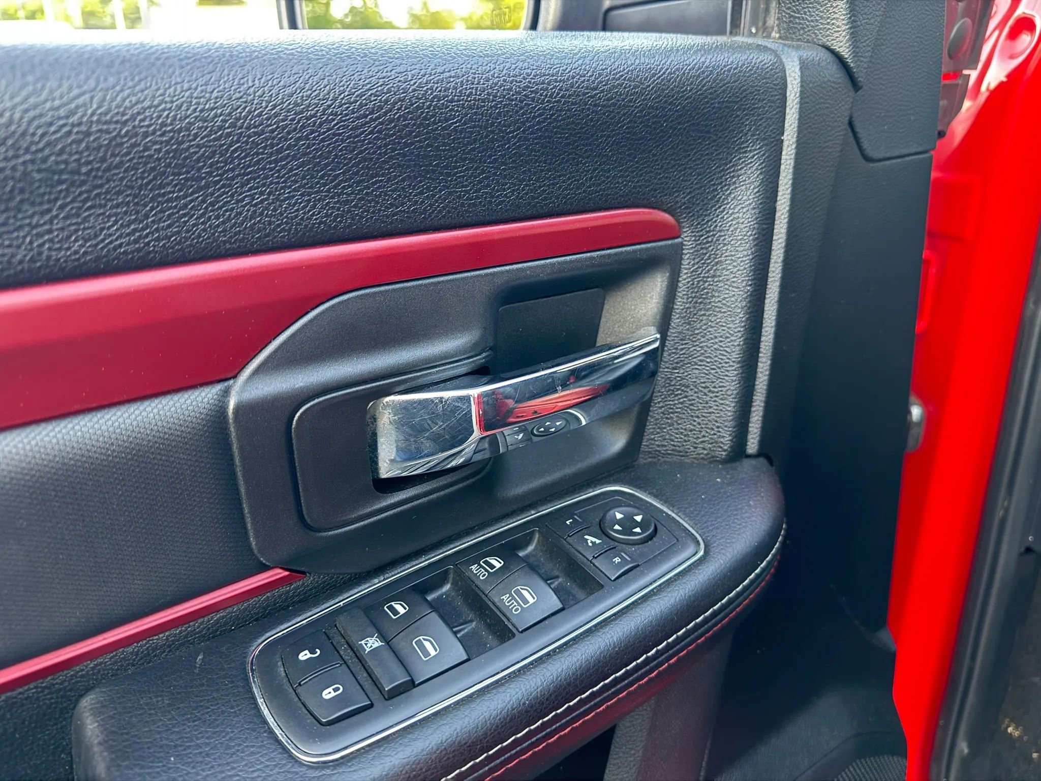 Used 2017 RAM 1500 Rebel w/ Luxury Group AWD/4WD image 33