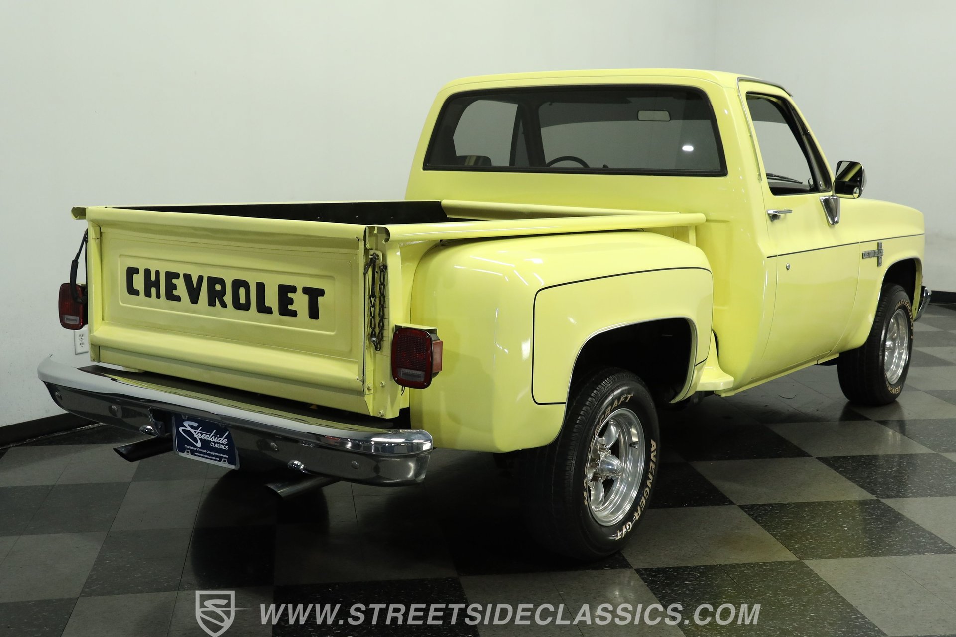 Used 1987 Chevrolet Silverado 1500 1500 RWD image 10