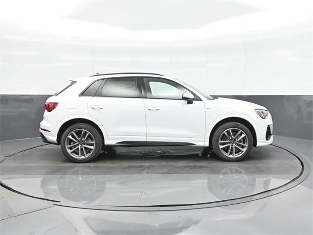New 2025 Audi Q3 2.0T Premium image 8