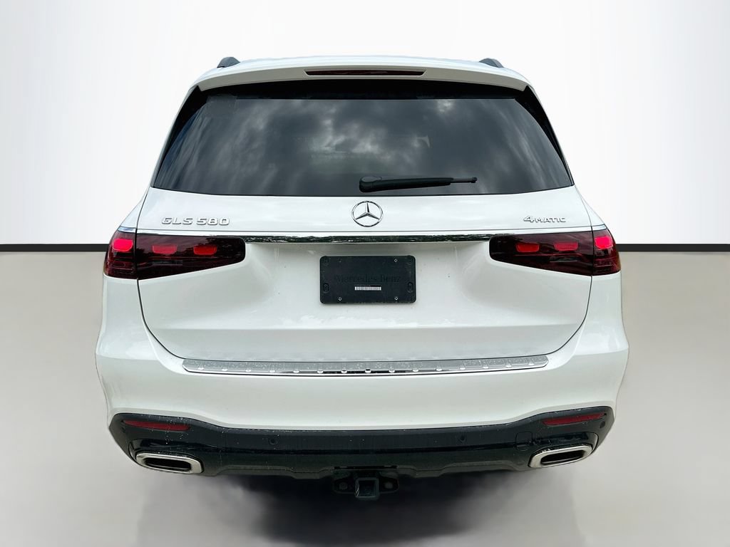 Used 2026 Mercedes-Benz GLS 580 4MATIC image 6