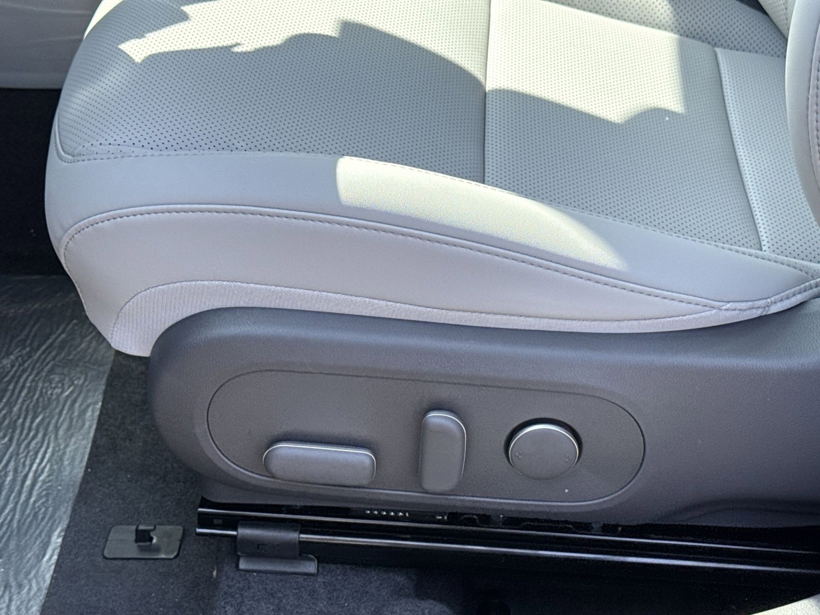 New 2026 Hyundai Kona SEL Premium AWD/4WD image 14