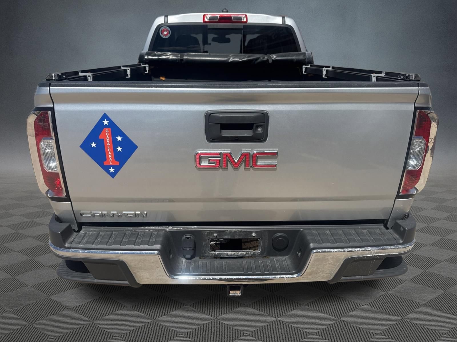 Used 2016 GMC Canyon SLT AWD/4WD image 4