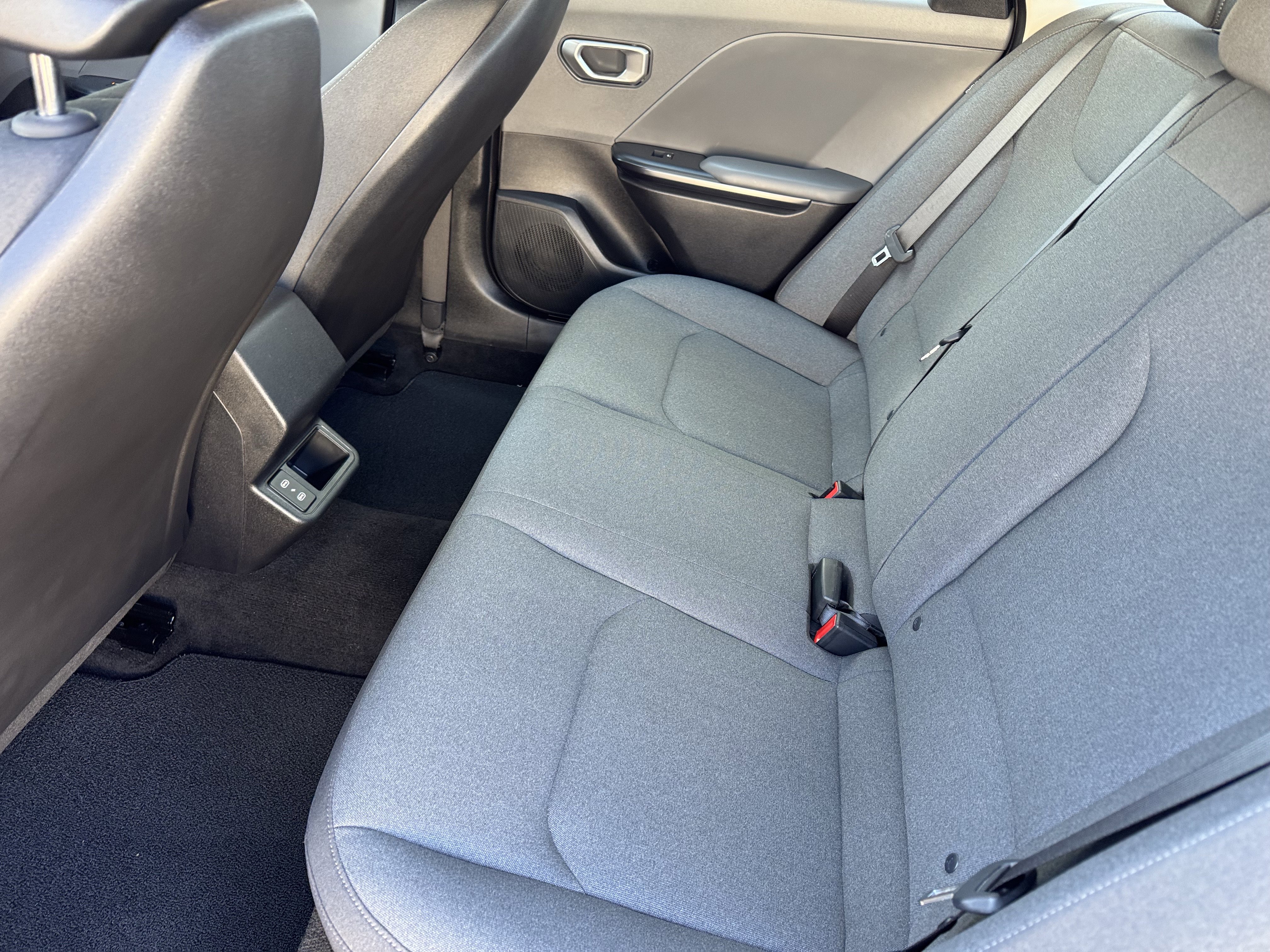 Used 2025 Kia K4 FWD image 14