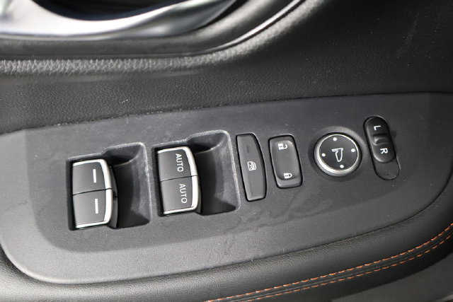 Used 2025 Honda HR-V Sport image 19
