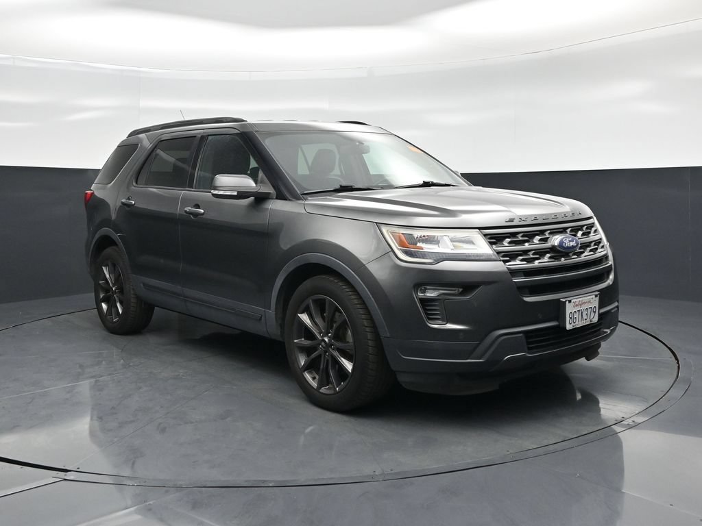 Used 2018 Ford Explorer XLT w/ Equipment Group 202A FWD image 56