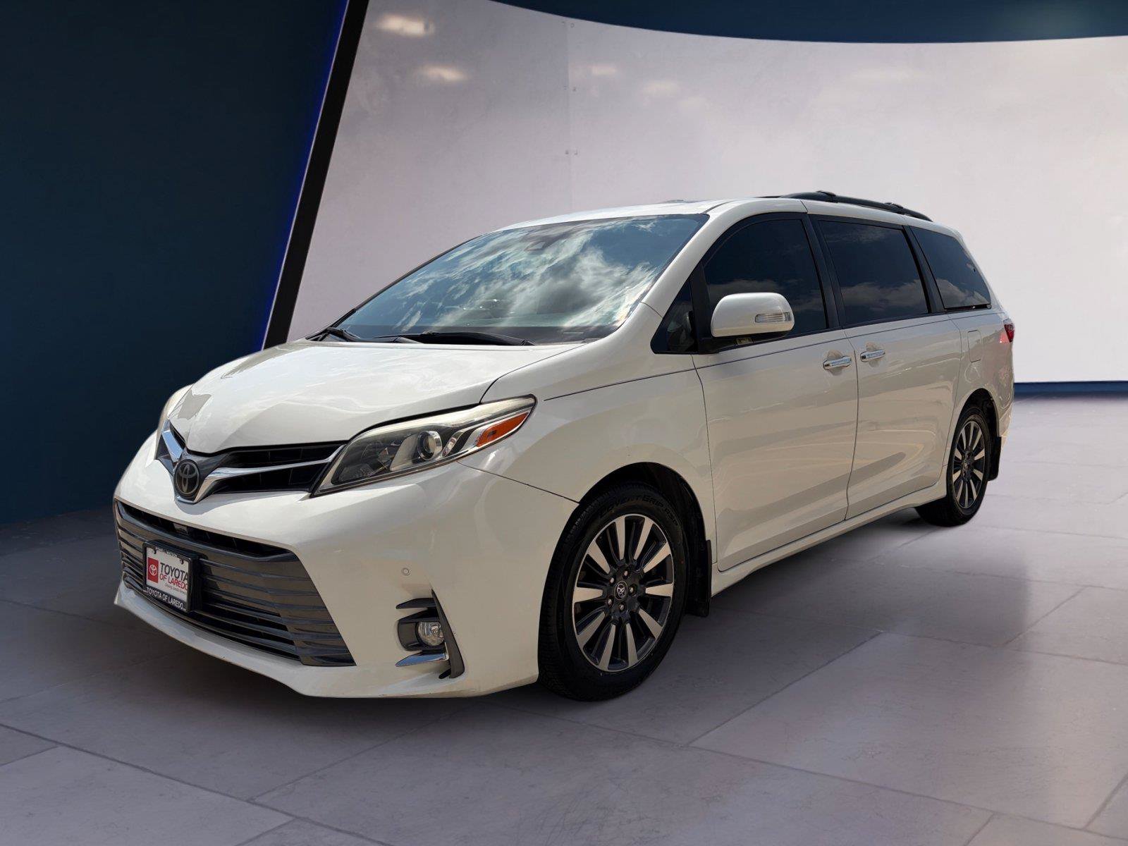 Used 2018 Toyota Sienna Limited