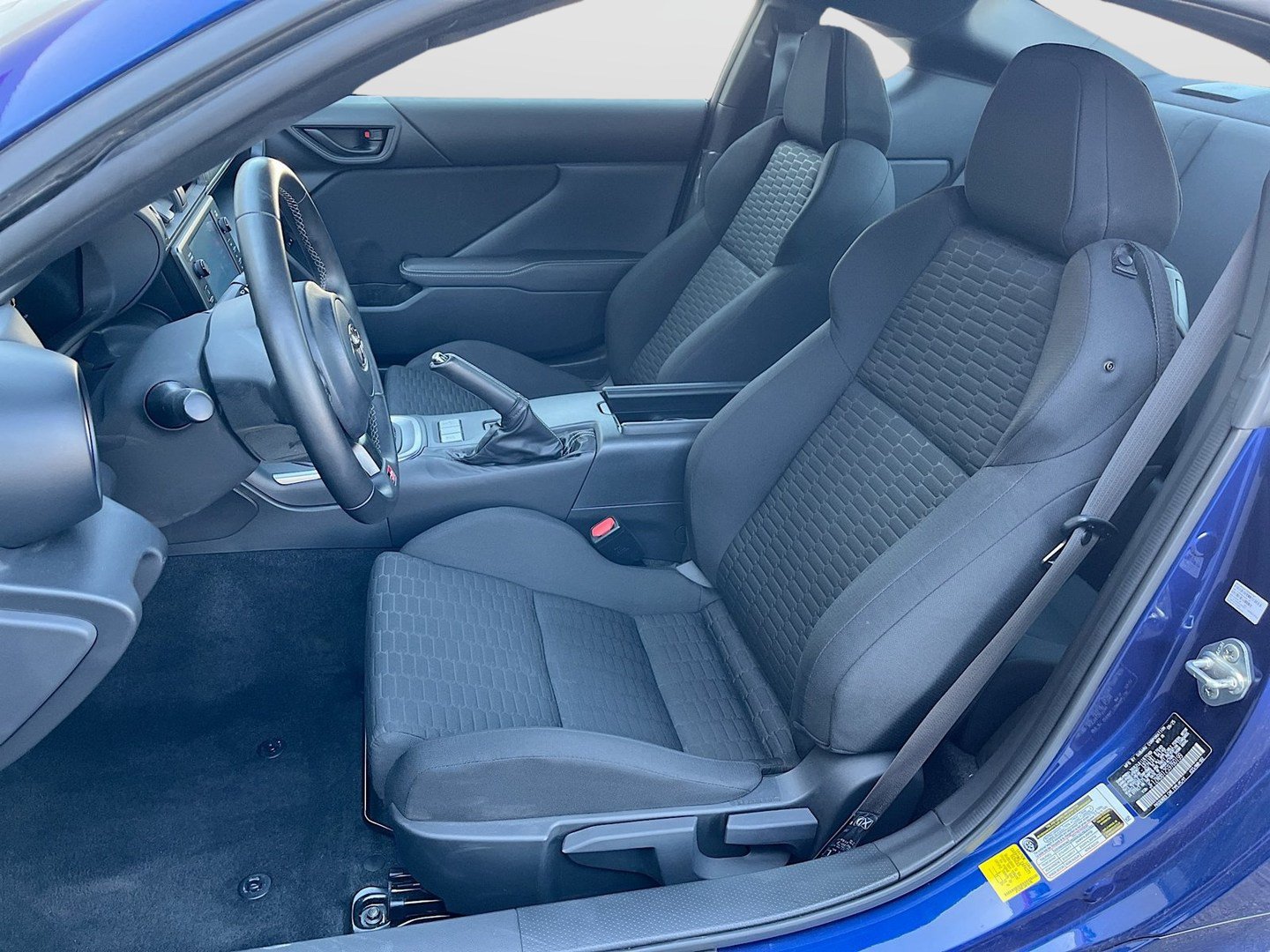Used 2025 Toyota GR86 w/ ALL Weather Mat Package (TMS) RWD image 21