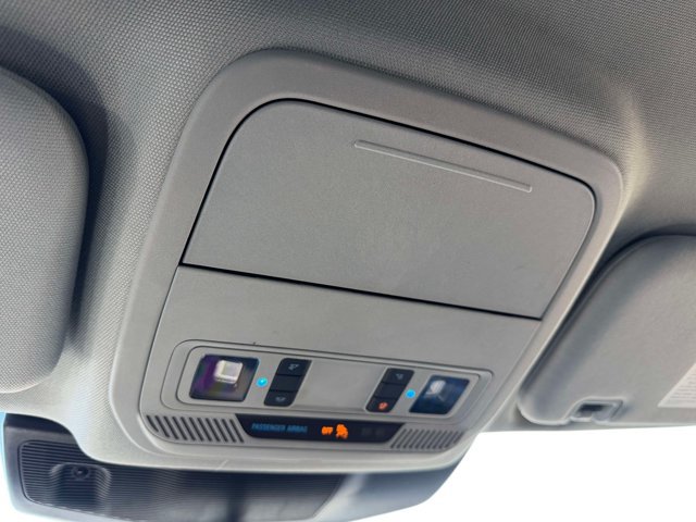 Used 2023 Ford Explorer XLT AWD/4WD image 31