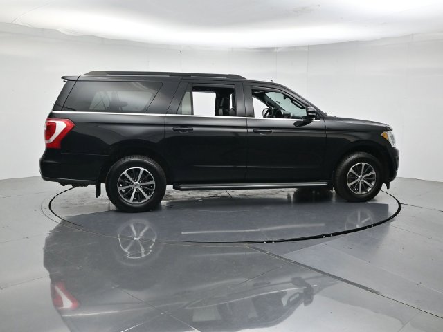 Used 2020 Ford Expedition Max XLT w/ Equipment Group 202A AWD/4WD image 2
