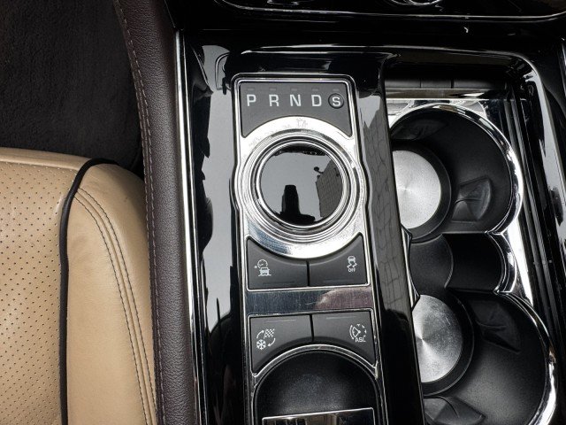 Used 2016 Jaguar XJ R-Sport RWD image 25