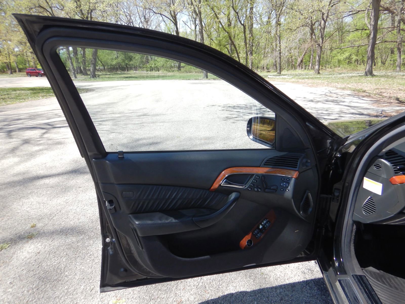 Used 2005 Mercedes-Benz S 430 4MATIC image 10