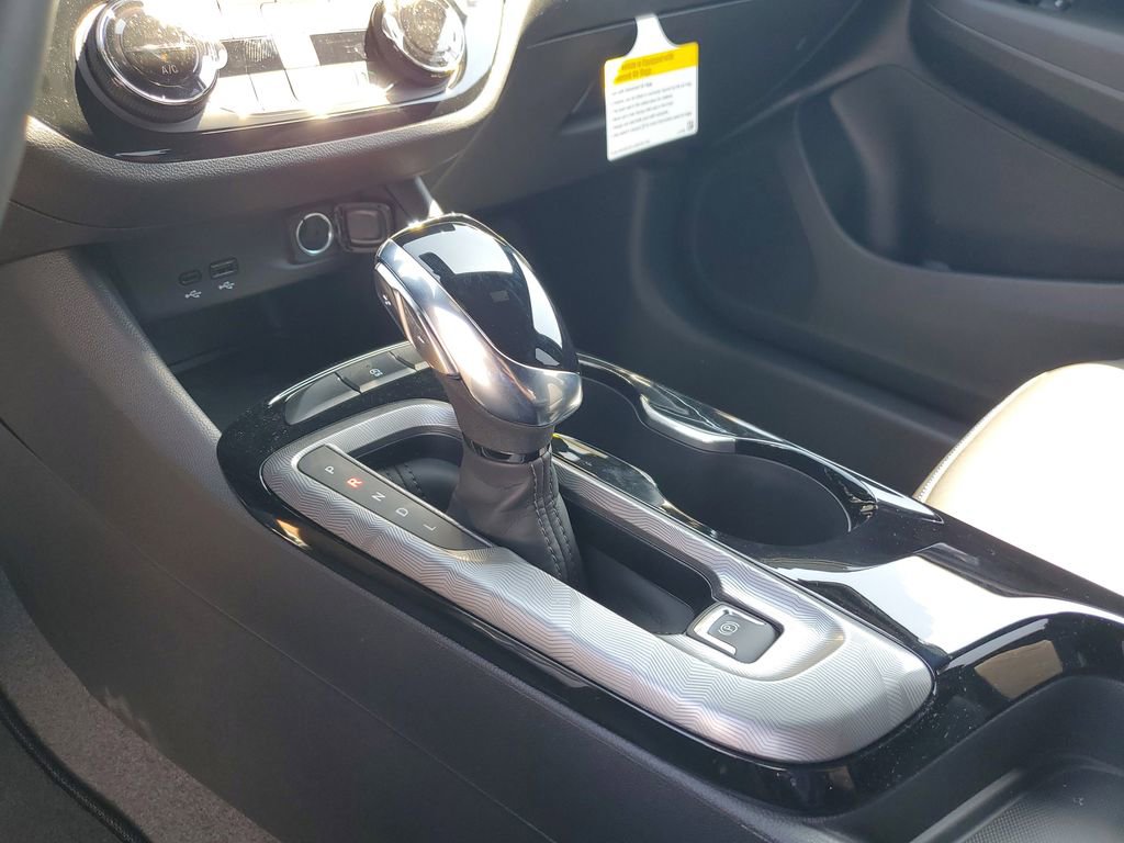 New 2026 Buick Envista Sport Touring image 18