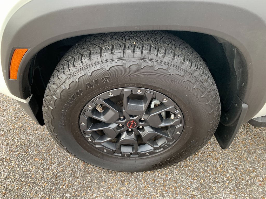 Used 2023 Nissan Frontier Pro-X w/ Pro-X Premium Package image 9