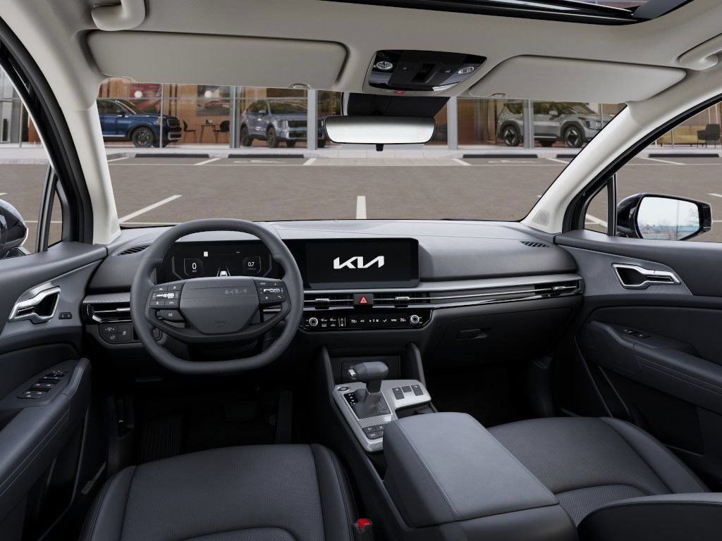 New 2026 Kia Sportage SX FWD image 13