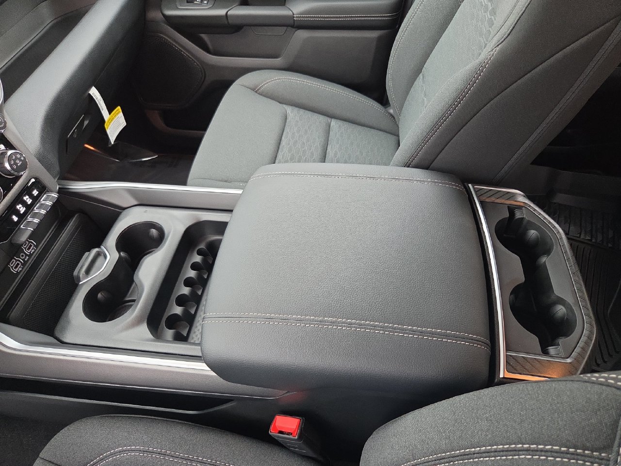 New 2026 RAM 1500 Big Horn AWD/4WD image 31