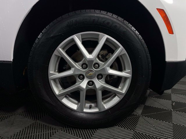 Used 2024 Chevrolet Equinox LS w/ Driver Confidence II Package AWD/4WD image 9