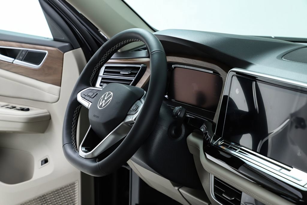 New 2026 Volkswagen Atlas SE image 74