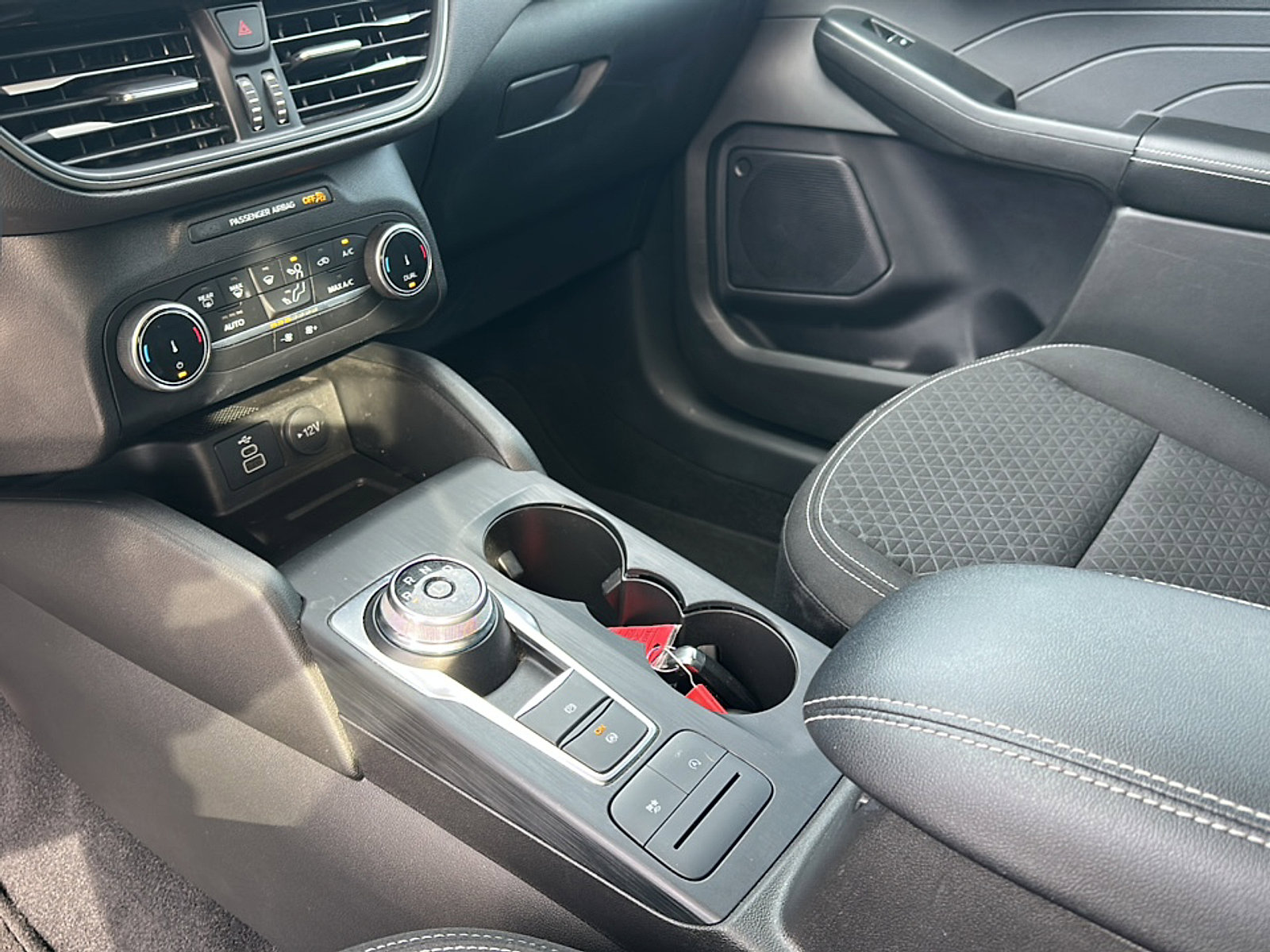 Used 2024 Ford Escape Active image 15