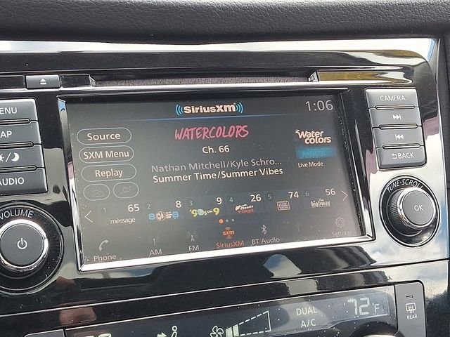 Used 2018 Nissan Rogue SV w/ Sun & Sound Touring Package image 18