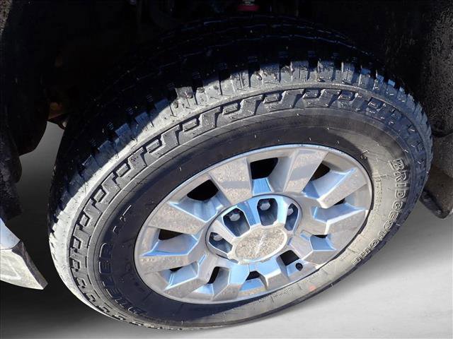 Used 2017 GMC Sierra 2500 Denali w/ Duramax Plus Package image 6