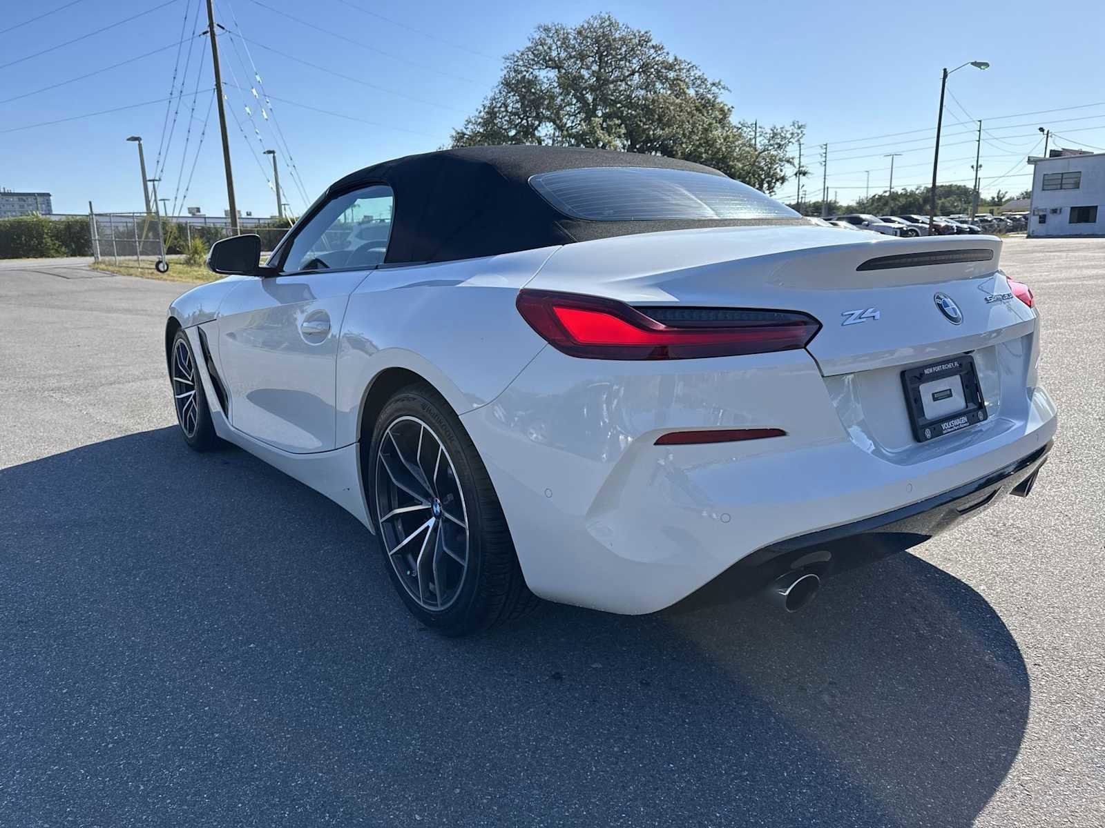 Used 2020 BMW Z4 sDrive30i w/ Convenience Package RWD image 4