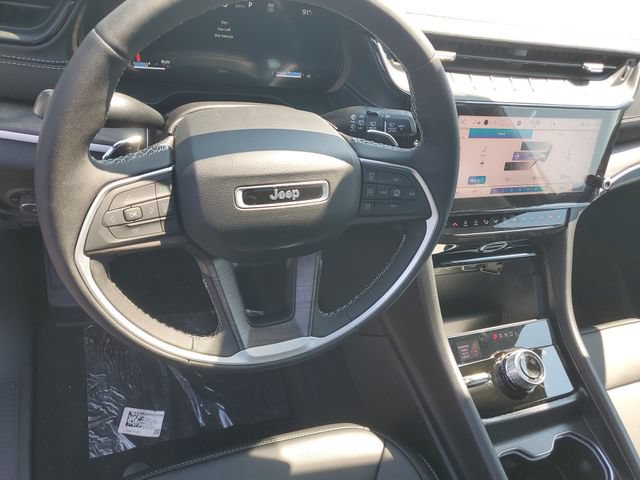 New 2026 Jeep Grand Cherokee L Limited w/ Limited Altitude Package AWD/4WD image 20