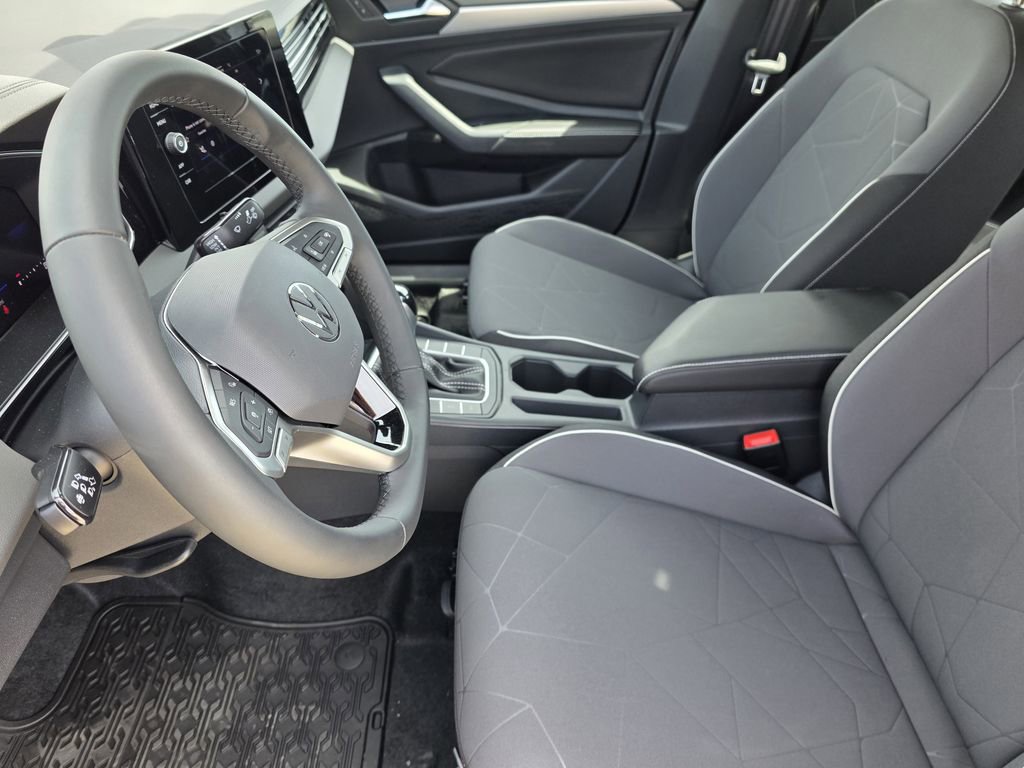 New 2026 Volkswagen Jetta Sport FWD image 9