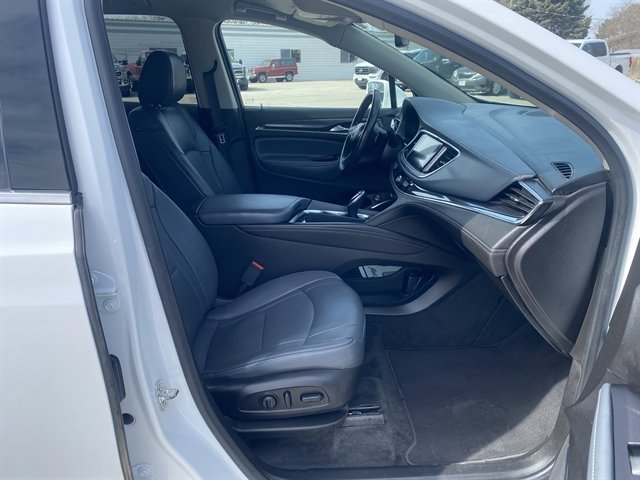 Used 2019 Buick Enclave Essence w/ Trailering Package, 5000 lbs. image 5