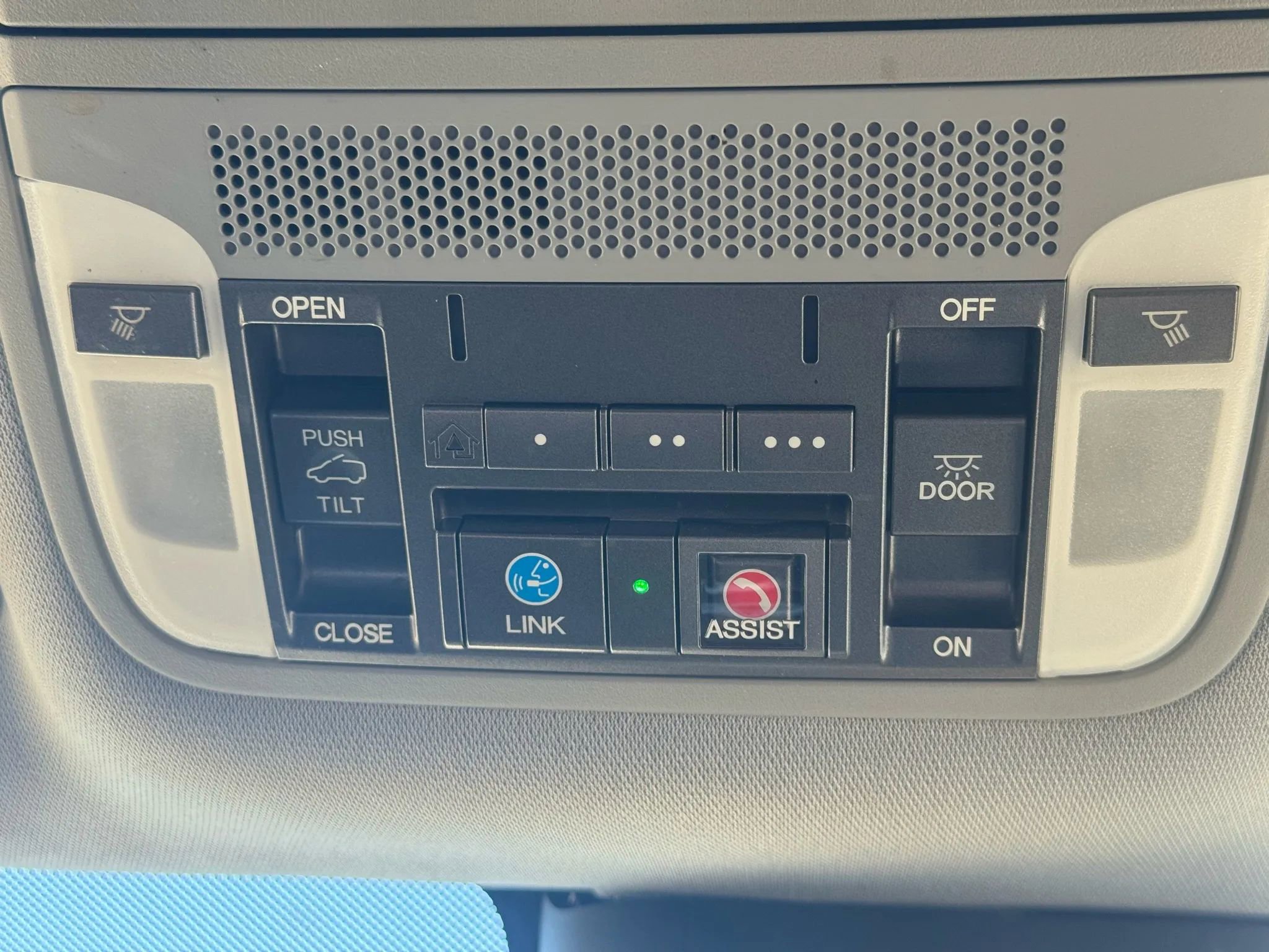 Used 2014 Acura MDX SH-AWD Sport Utility 4D image 37