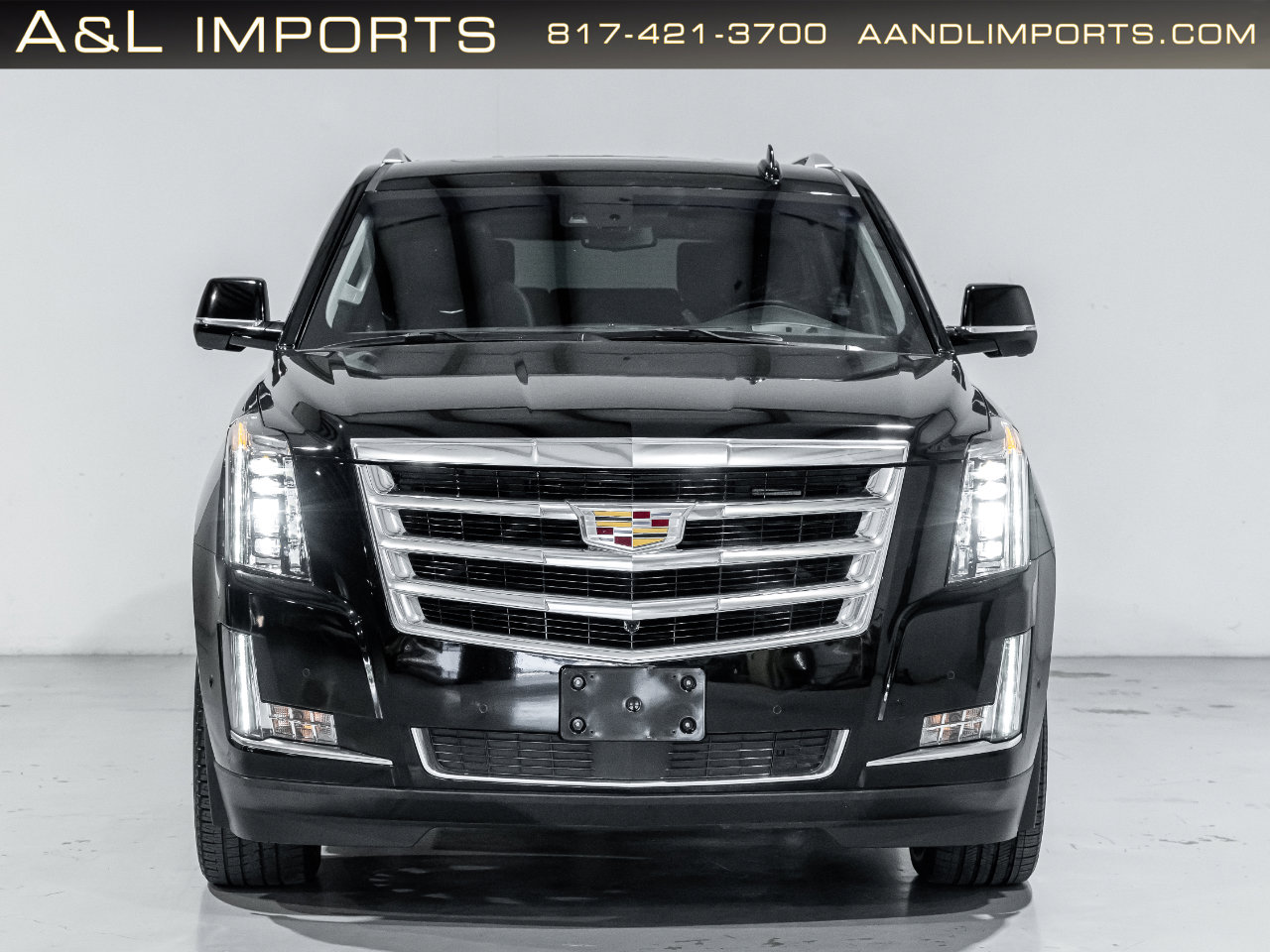 Used 2019 Cadillac Escalade ESV Premium Luxury image 13