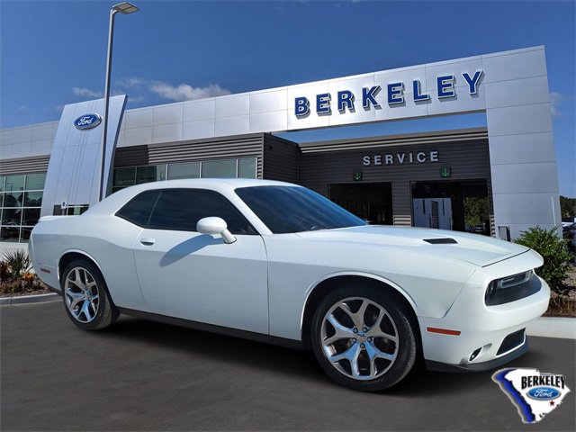 Used 2016 Dodge Challenger SXT Plus