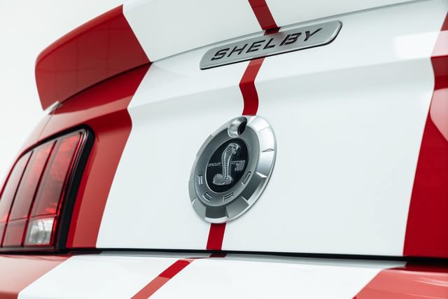 Used 2009 Ford Mustang Shelby GT500 RWD image 15