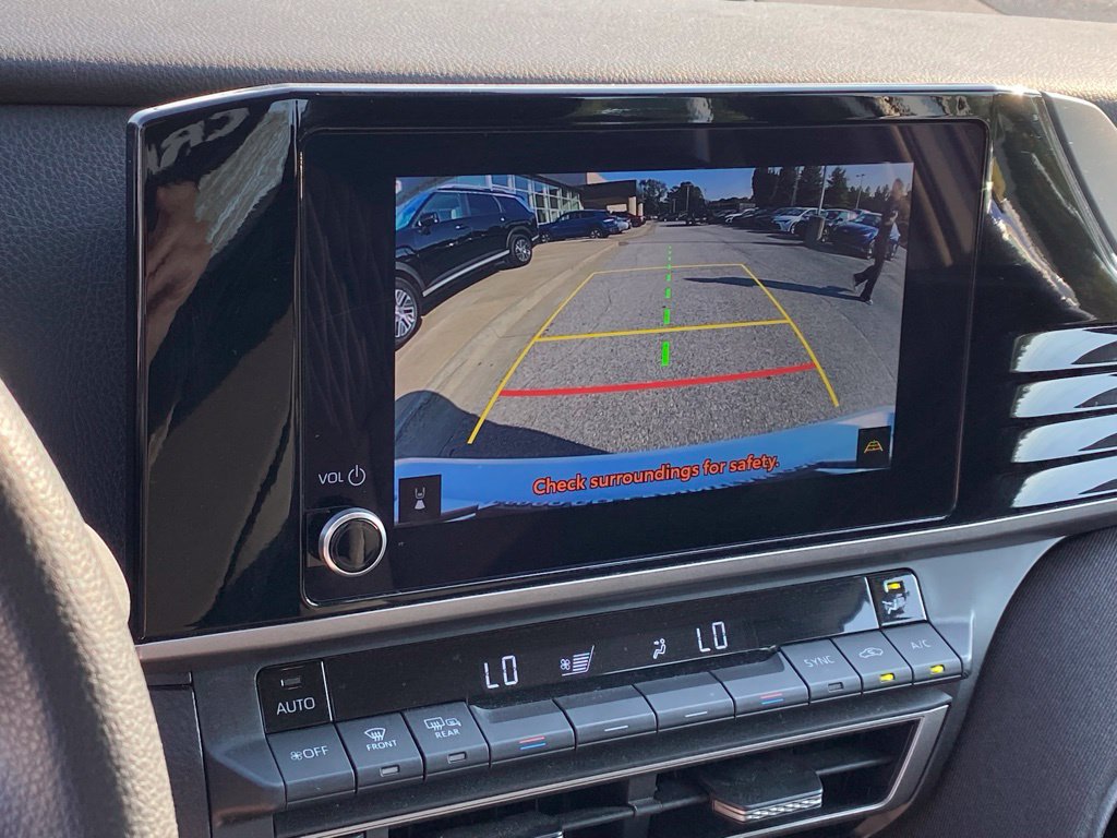 Used 2025 Toyota Camry LE FWD image 18