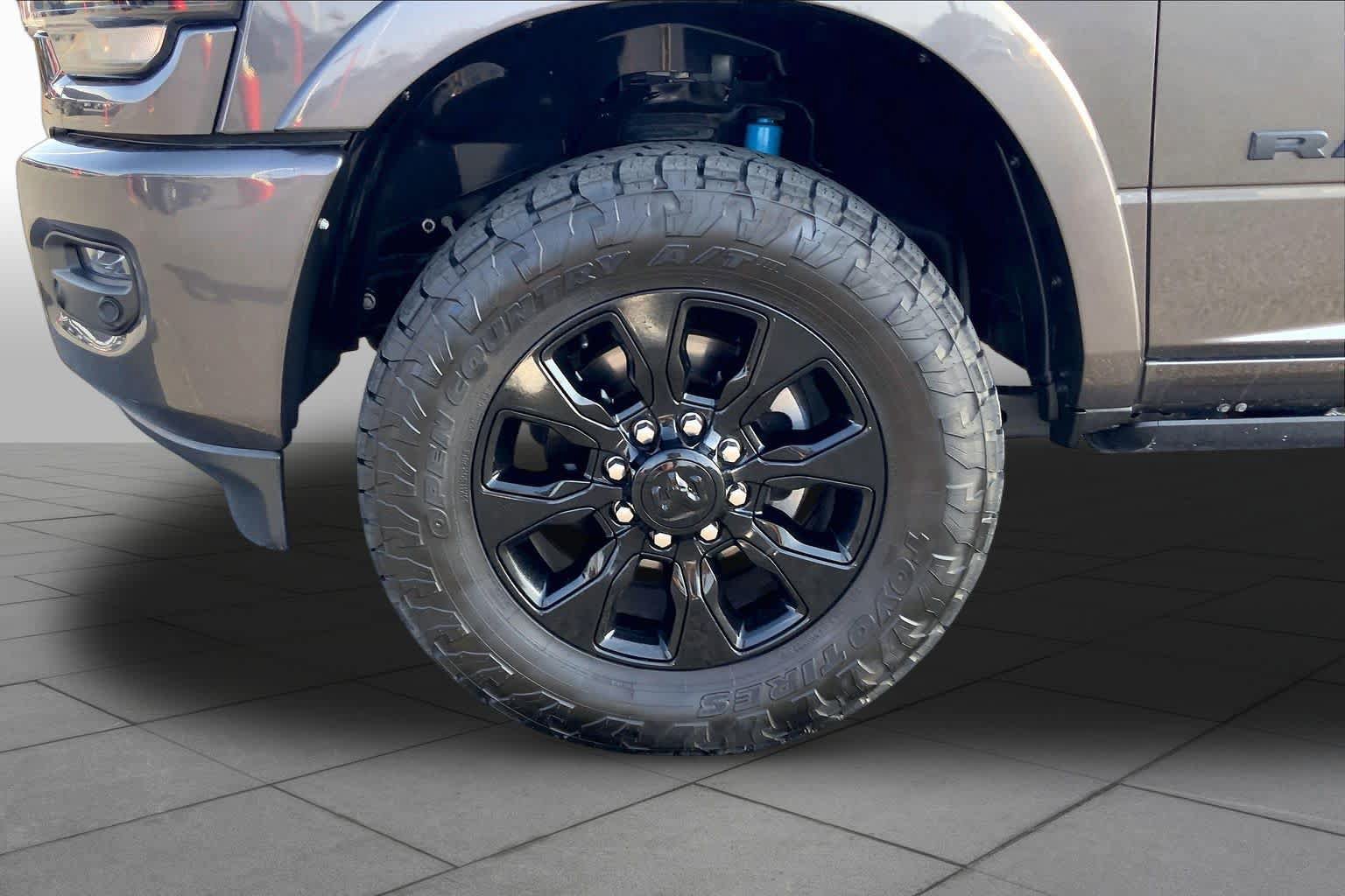 Used 2021 RAM 2500 Limited AWD/4WD image 11