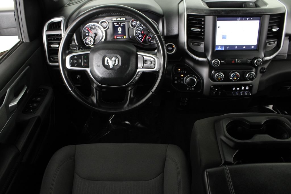 Used 2022 RAM 1500 Big Horn AWD/4WD image 6
