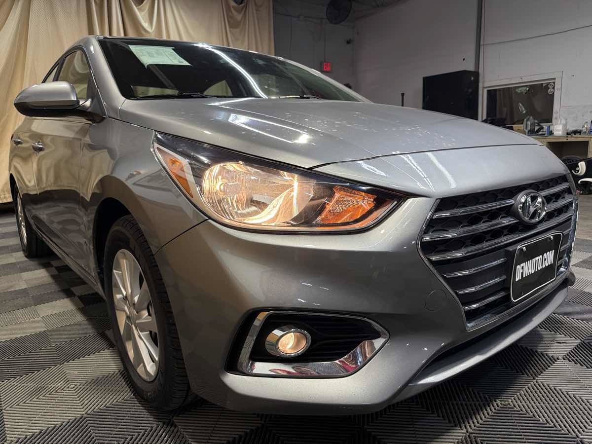 Used 2021 Hyundai Accent SEL w/ Cargo Package FWD image 6