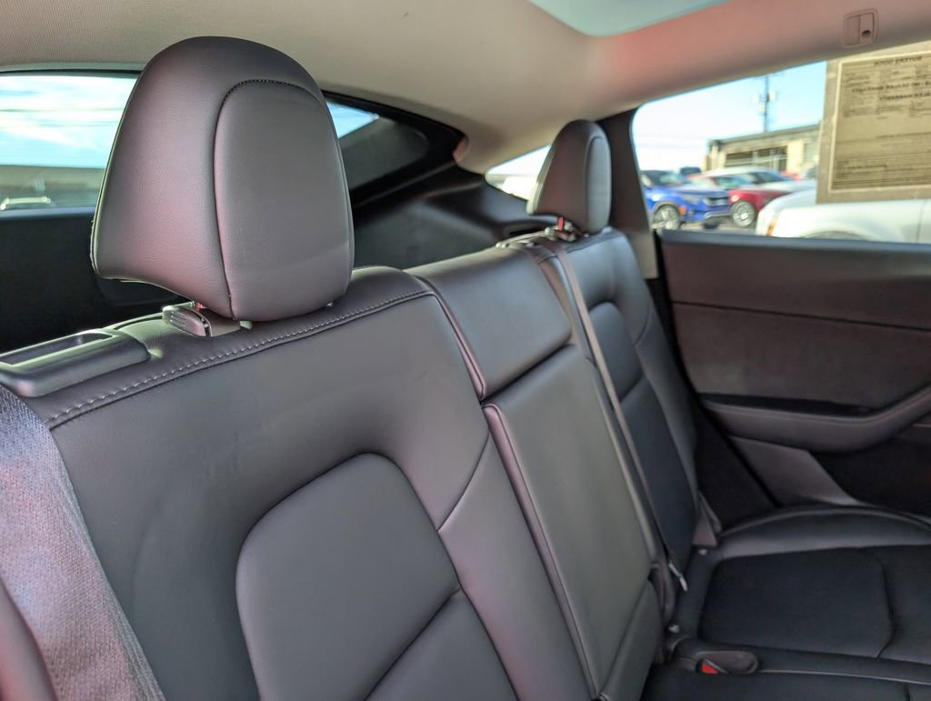 Used 2023 Tesla Model Y Performance image 15
