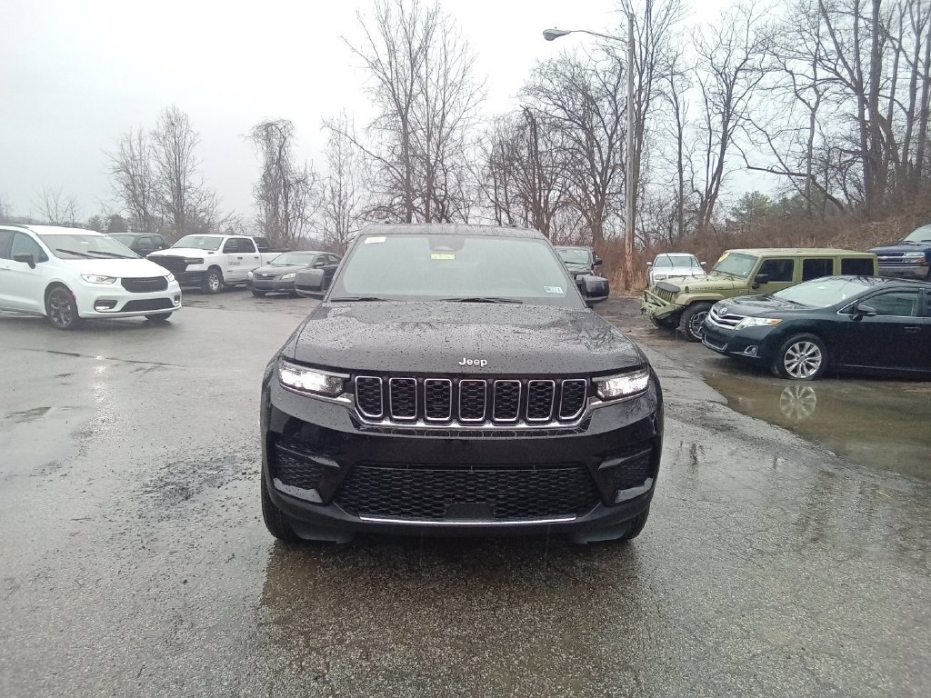 New 2026 Jeep Grand Cherokee Laredo X AWD/4WD image 10